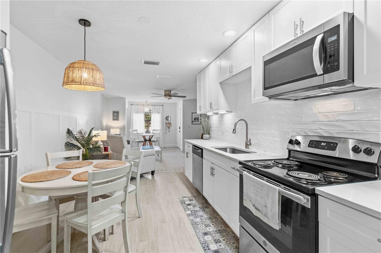Image 5 of 28 For 4237 66th Street Circle W S-4237