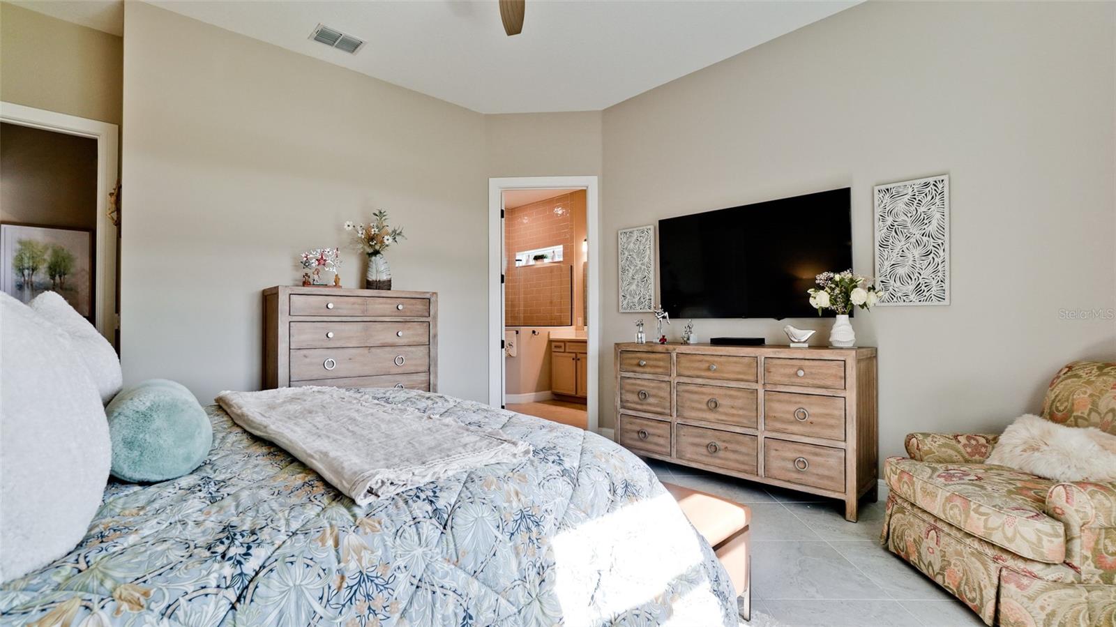 Image 11 of 58 For 8609 Seascape Cove