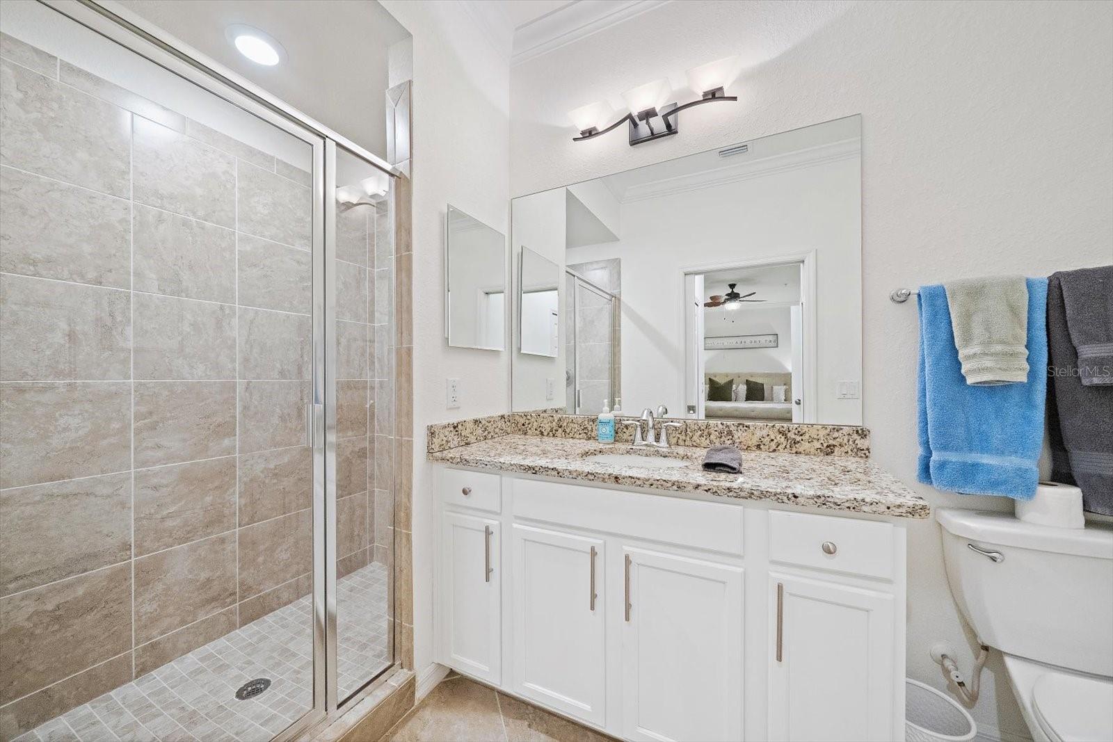Image 15 of 52 For 17006 Vardon Terrace 401