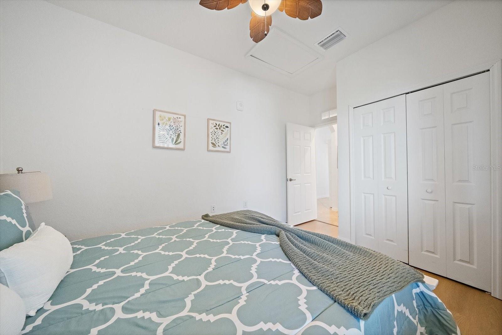 Image 17 of 52 For 17006 Vardon Terrace 401