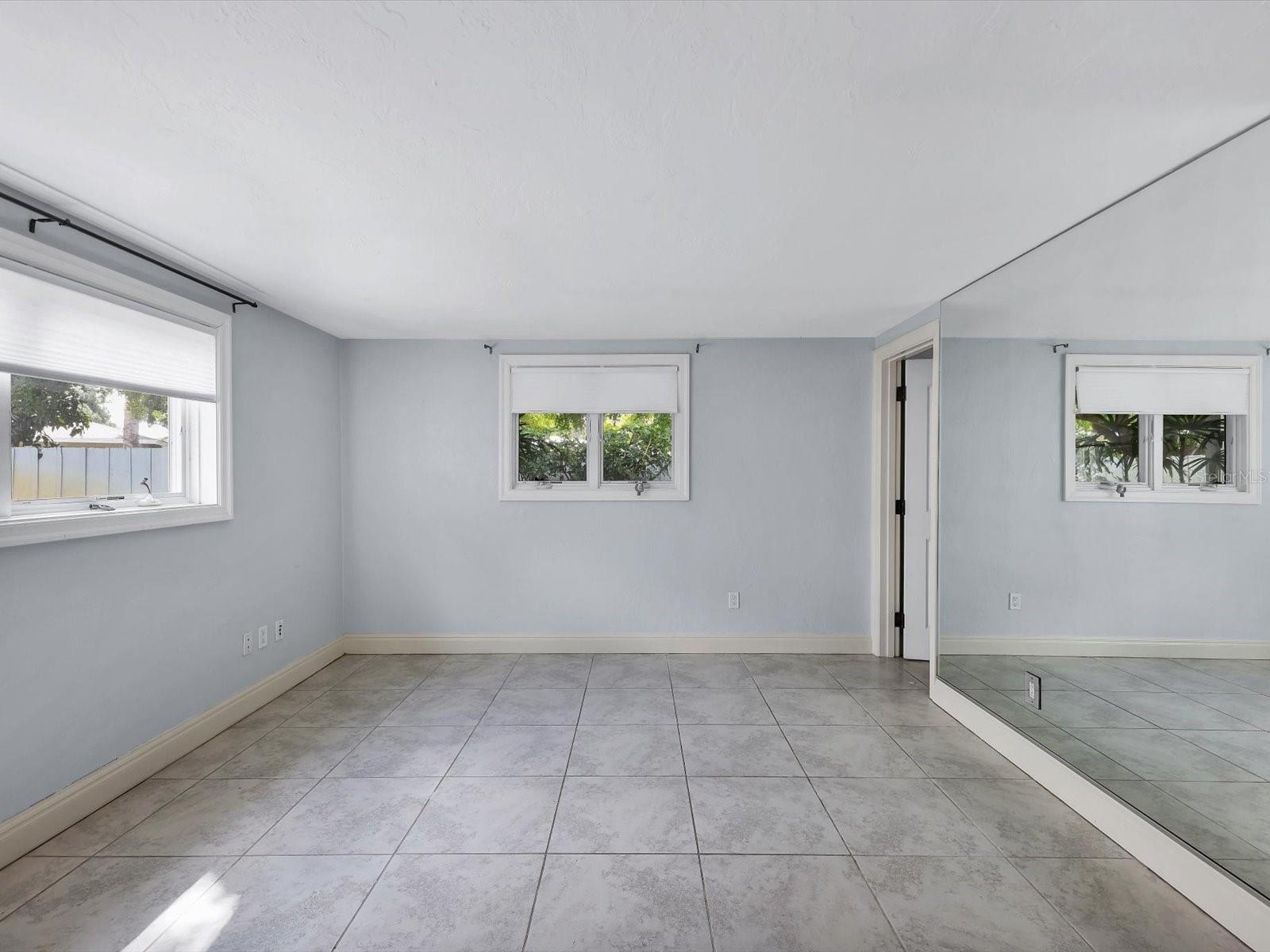 Image 21 of 39 For 3424 Tanglewood Drive