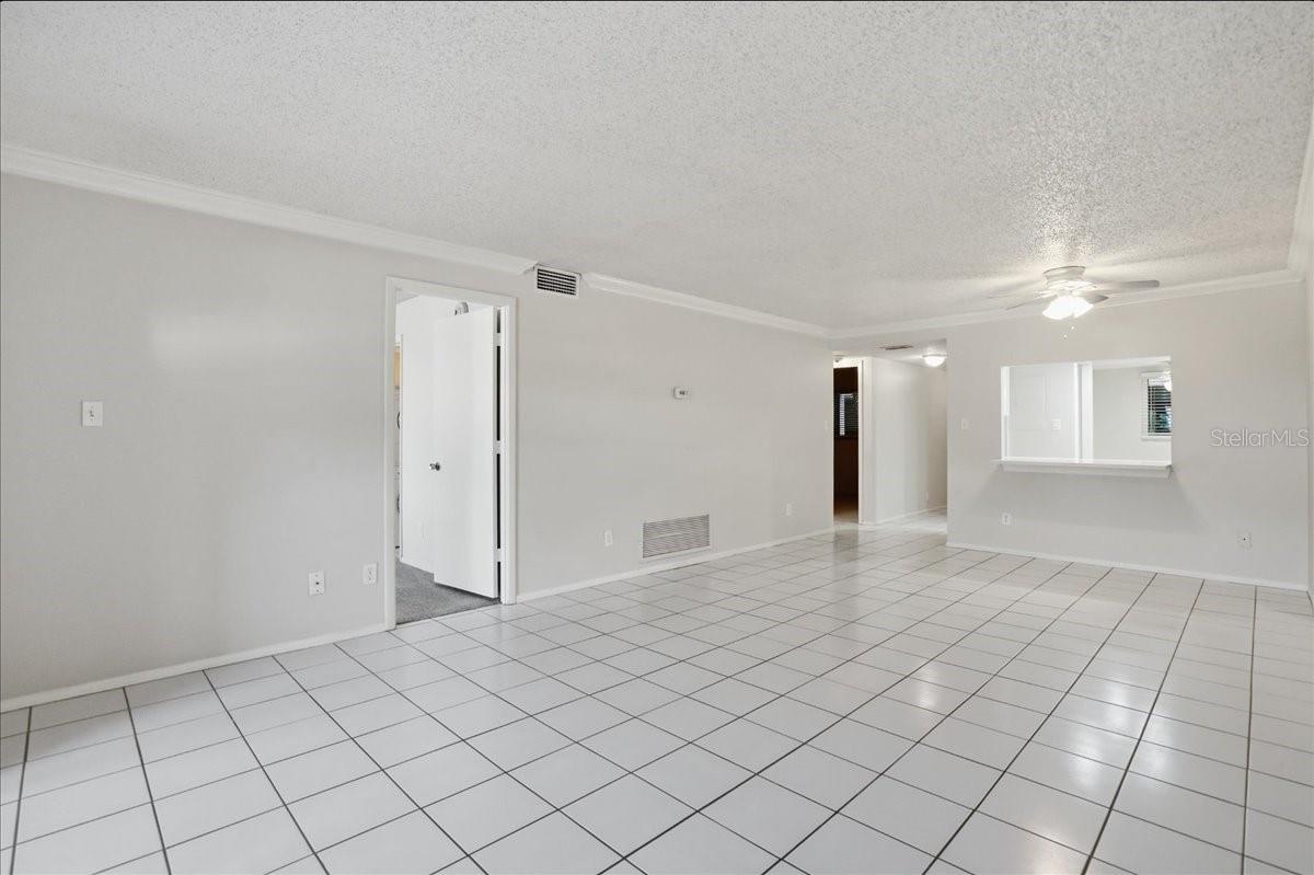 Image 8 of 30 For 3700 Osprey Avenue 115