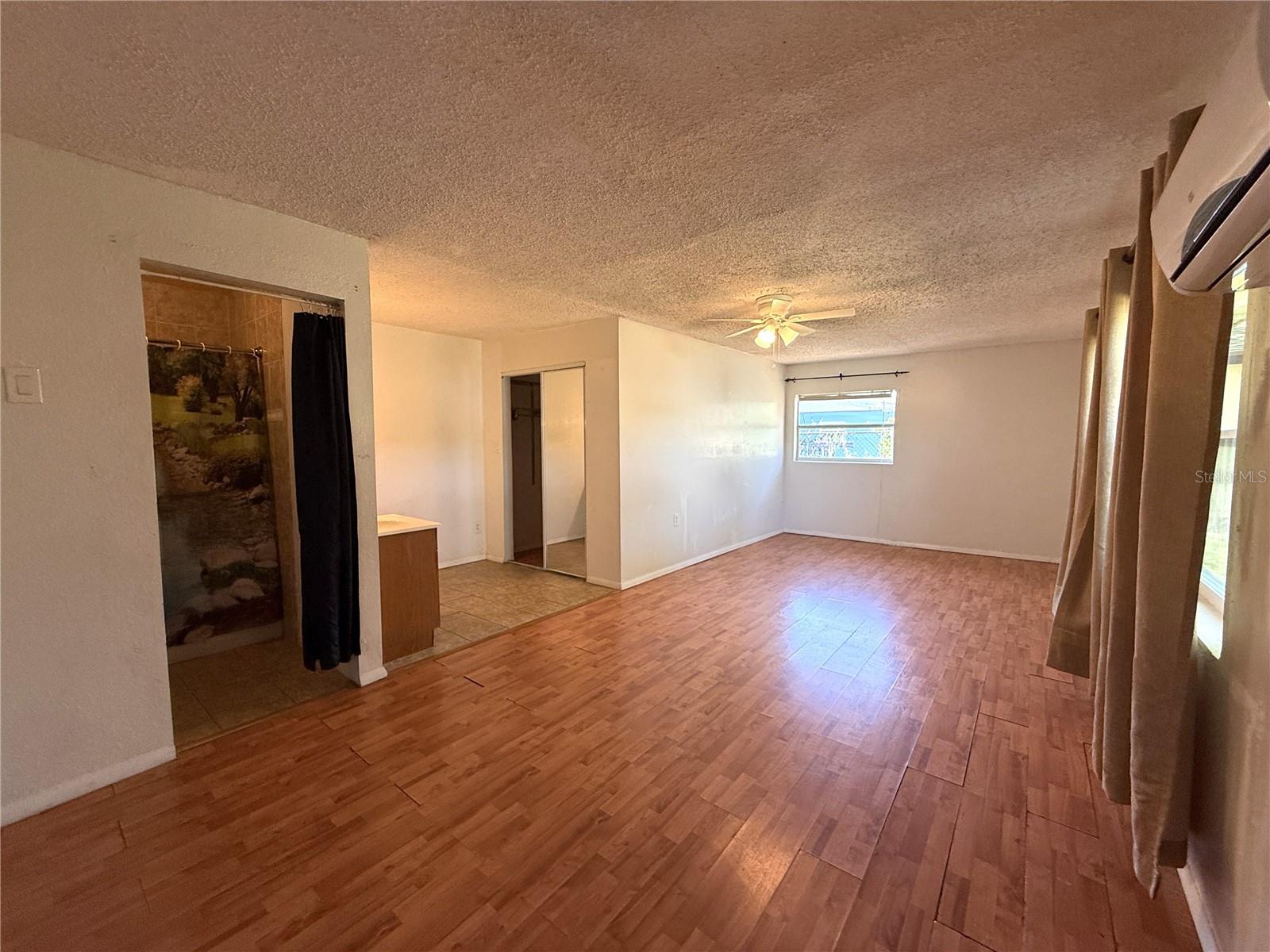 Image 13 of 30 For 915 14th Street E