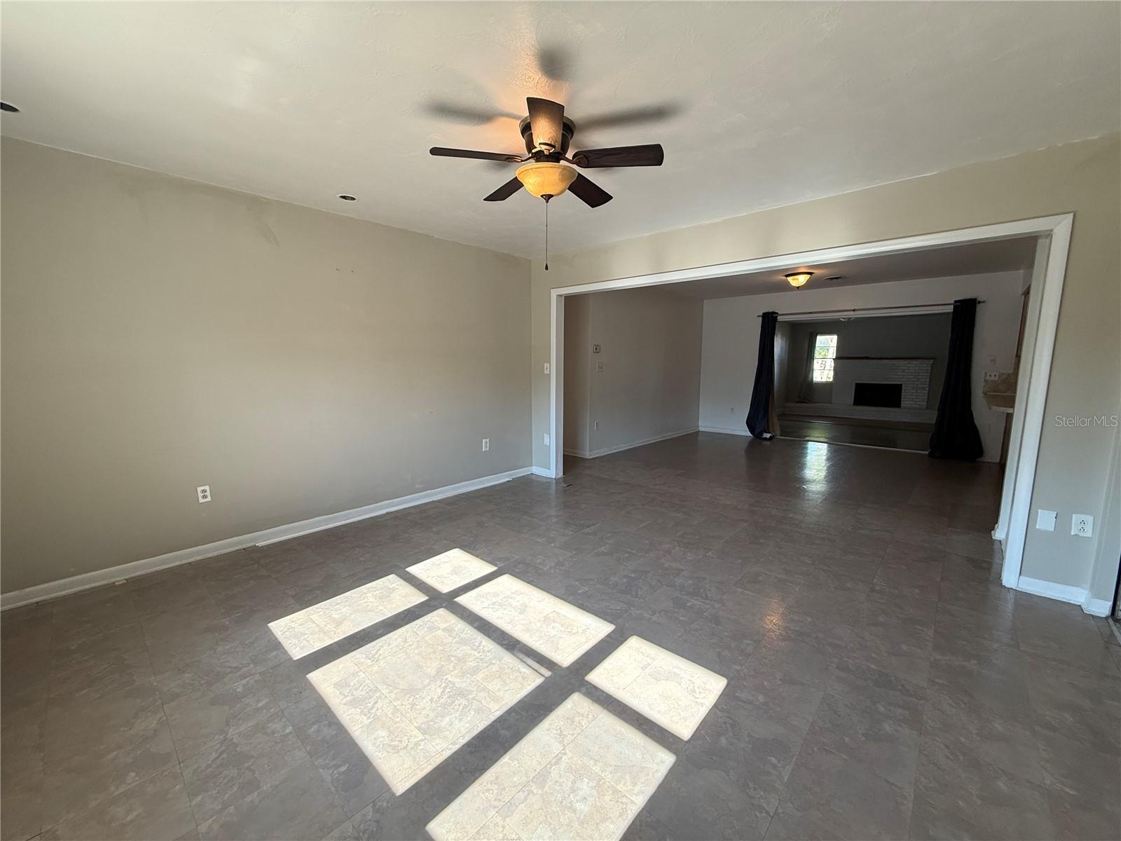 Image 4 of 30 For 915 14th Street E