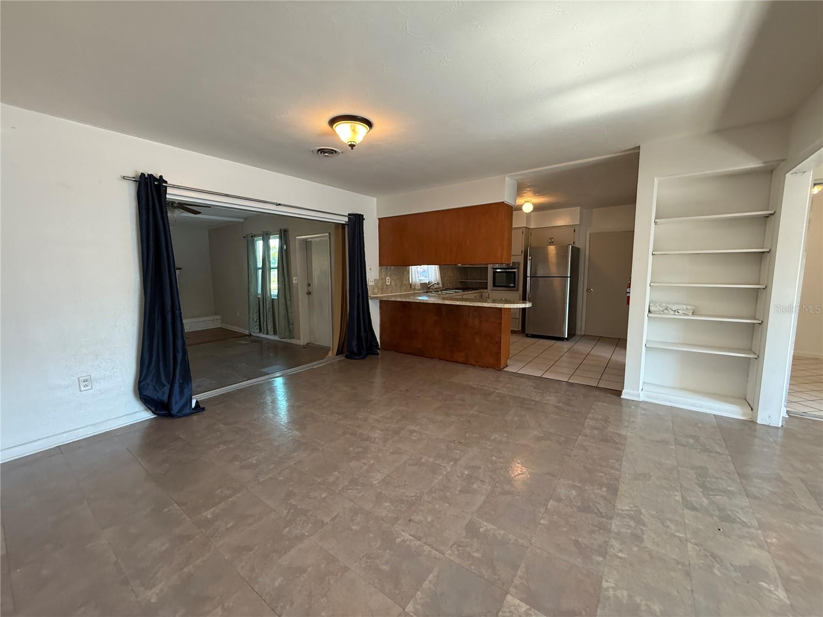 Image 6 of 30 For 915 14th Street E