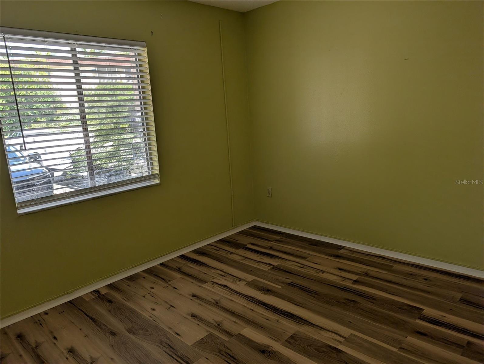 Image 15 of 28 For 4111 Heron Way E-103