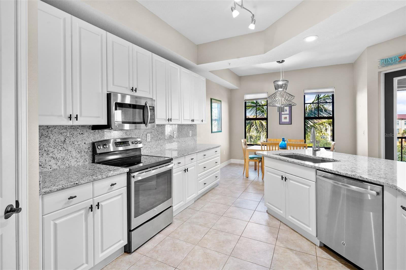 Image 4 of 49 For 98 Vivante Boulevard 410