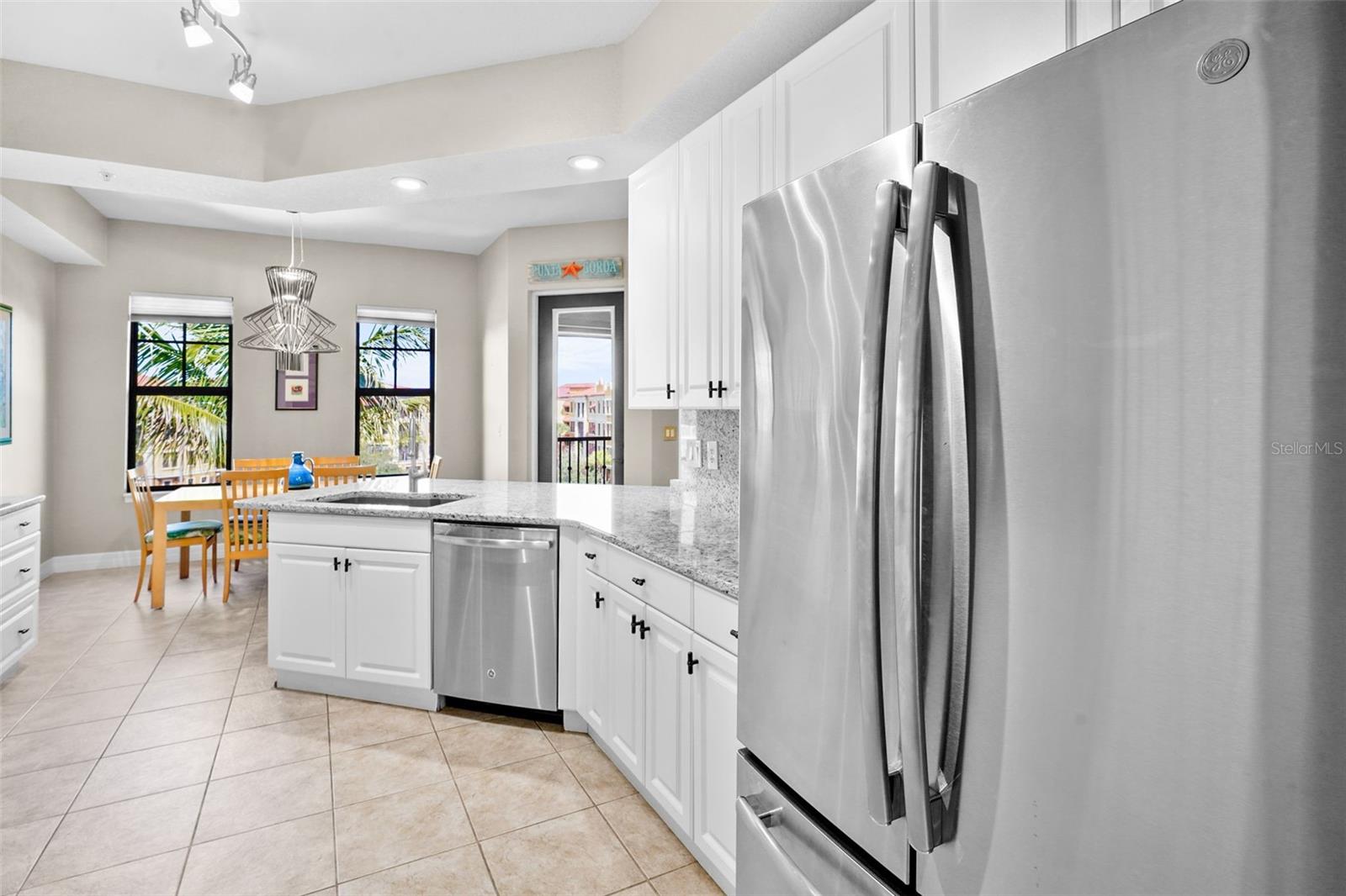 Image 5 of 49 For 98 Vivante Boulevard 410