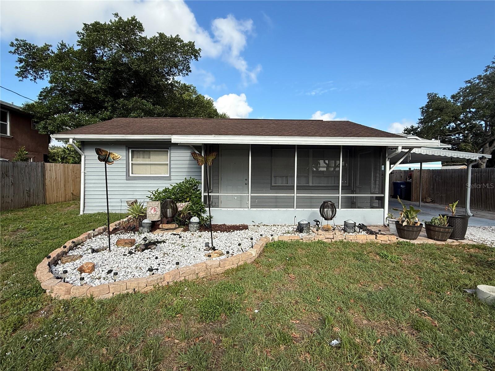 Image 2 of 19 For 2402 9th Street E