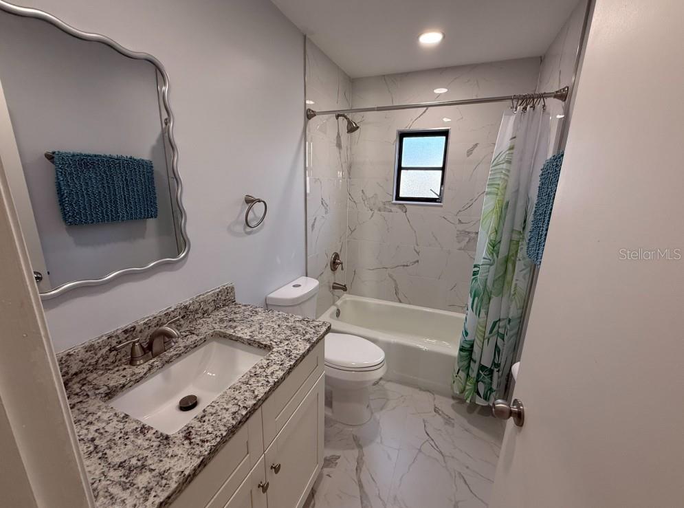 Image 11 of 12 For 1204 Spanish Cay Lane A