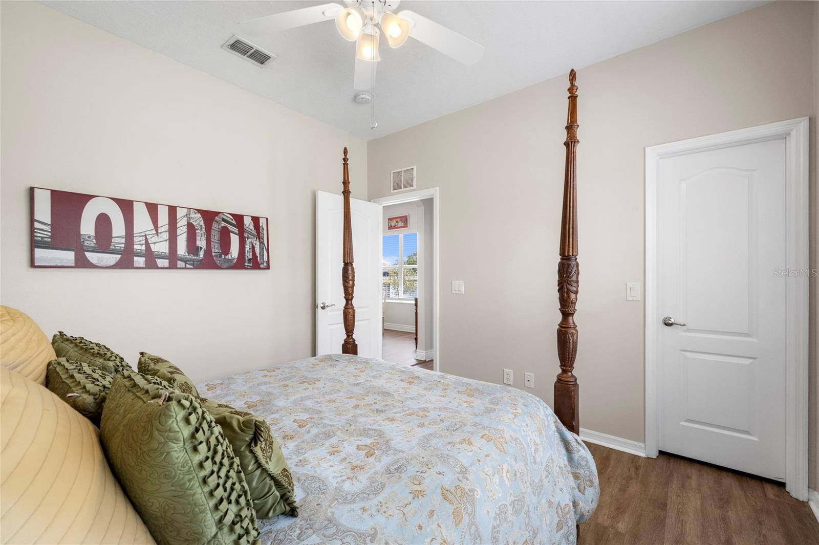 Image 42 of 57 For 2351 123rd Place E