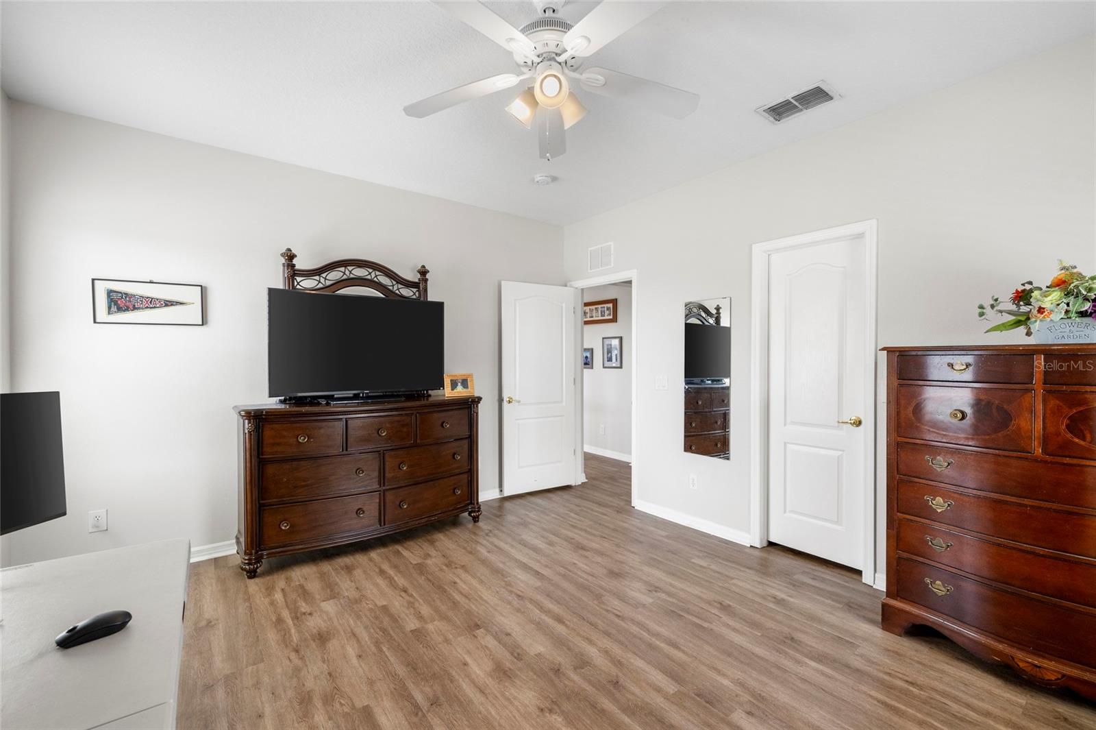 Image 47 of 57 For 2351 123rd Place E