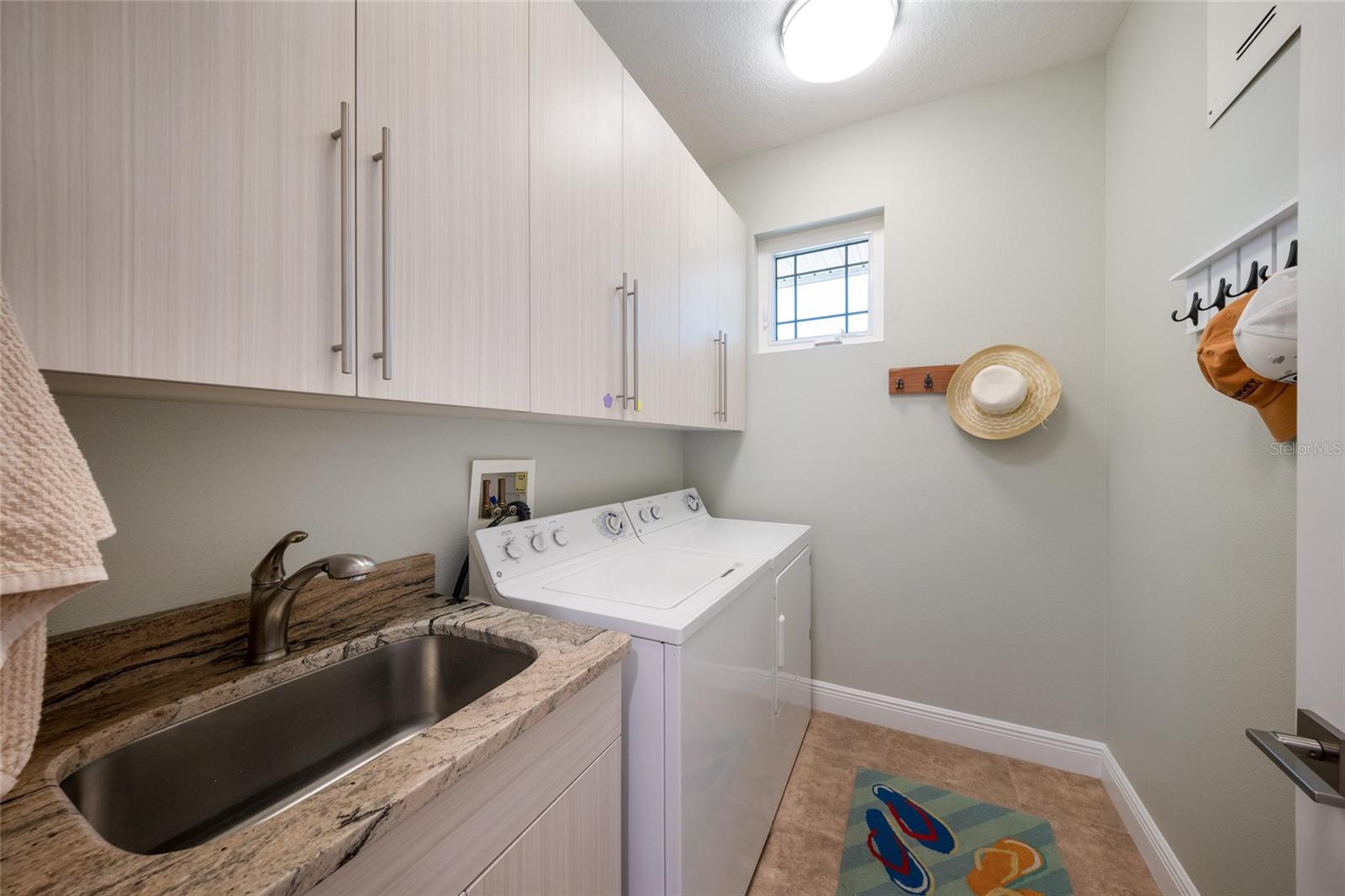 Image 31 of 47 For 6516 Moorings Point Circle 201
