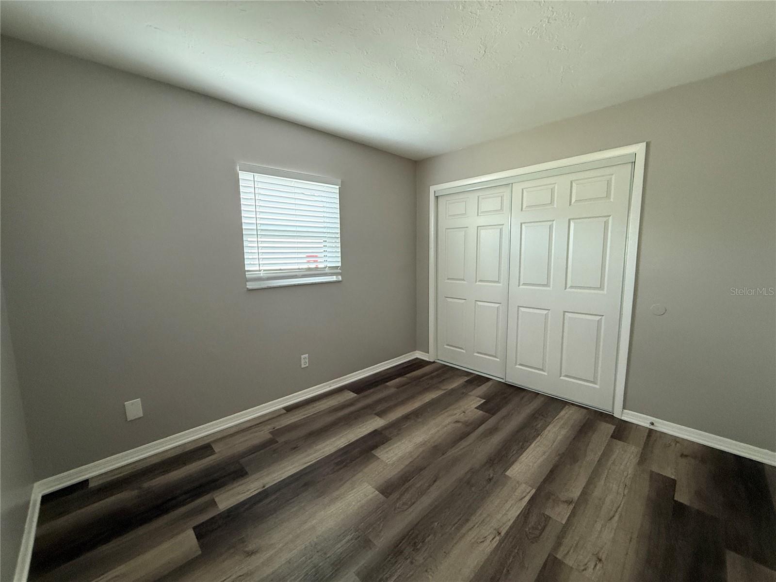 Image 11 of 14 For 464 Briarwood Road