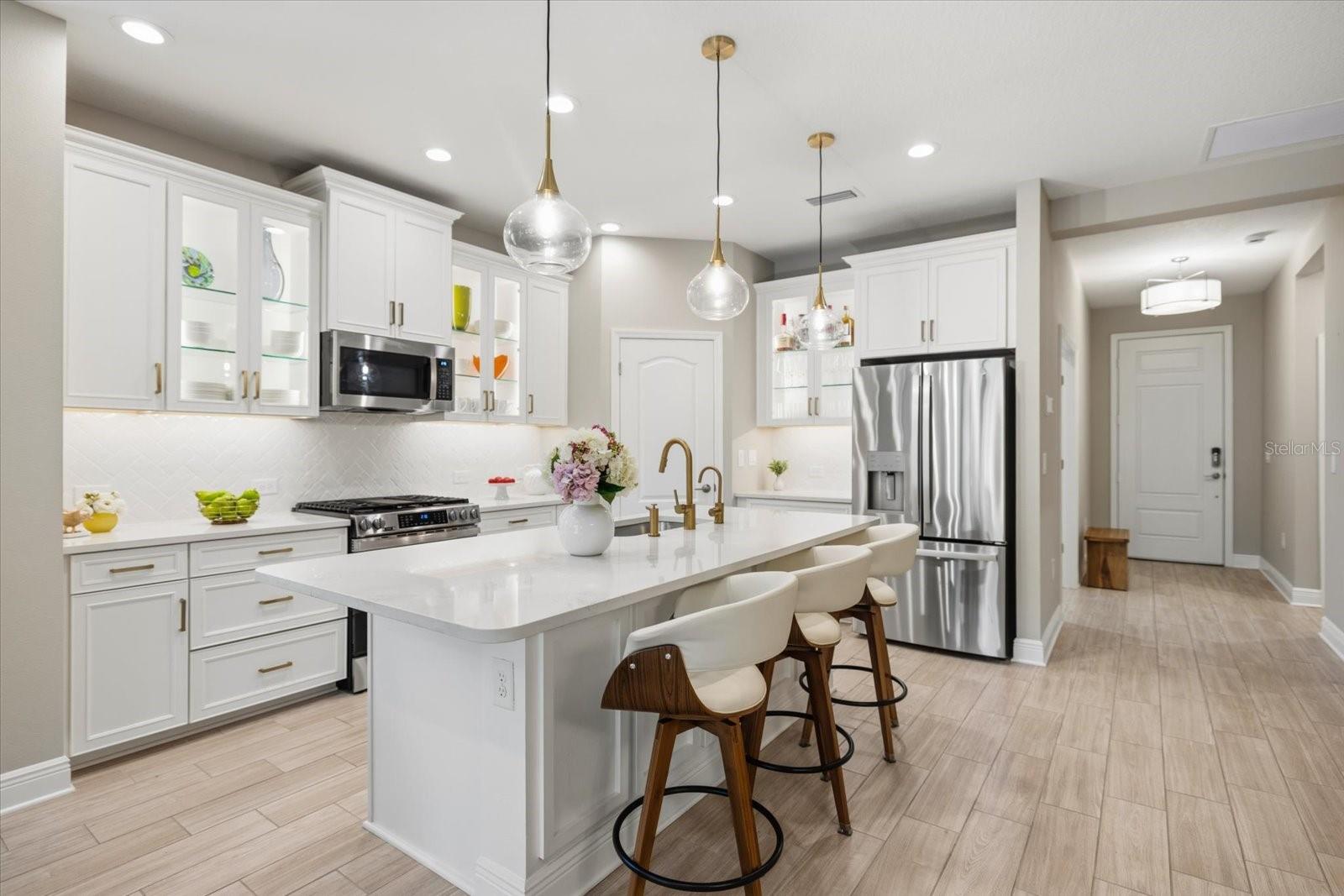 Image 6 of 54 For 27540 Janzen Court