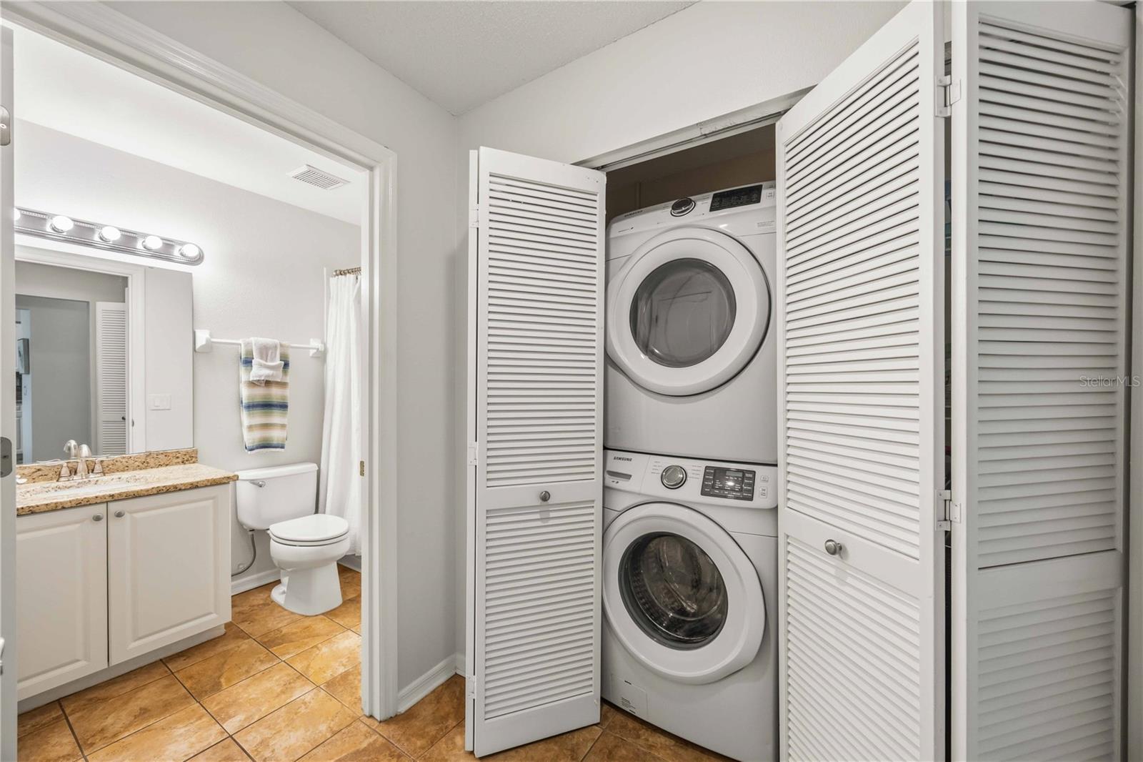 Image 27 of 68 For 8951 Veranda Way 623