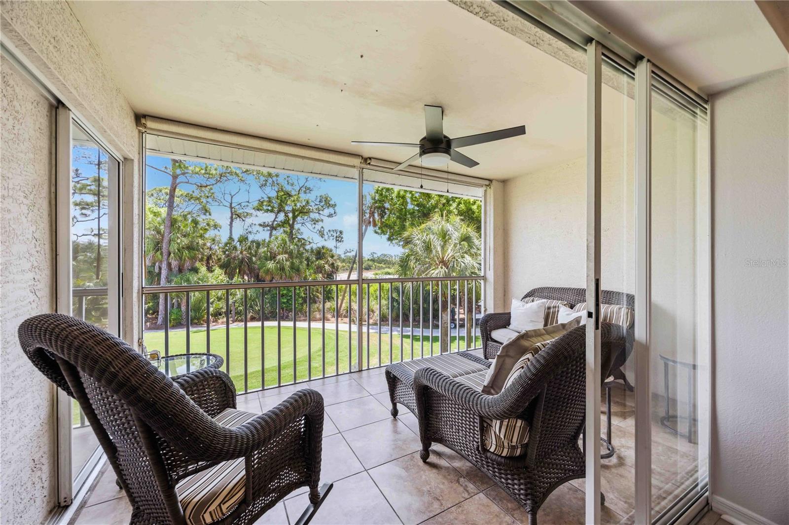 Image 41 of 68 For 8951 Veranda Way 623