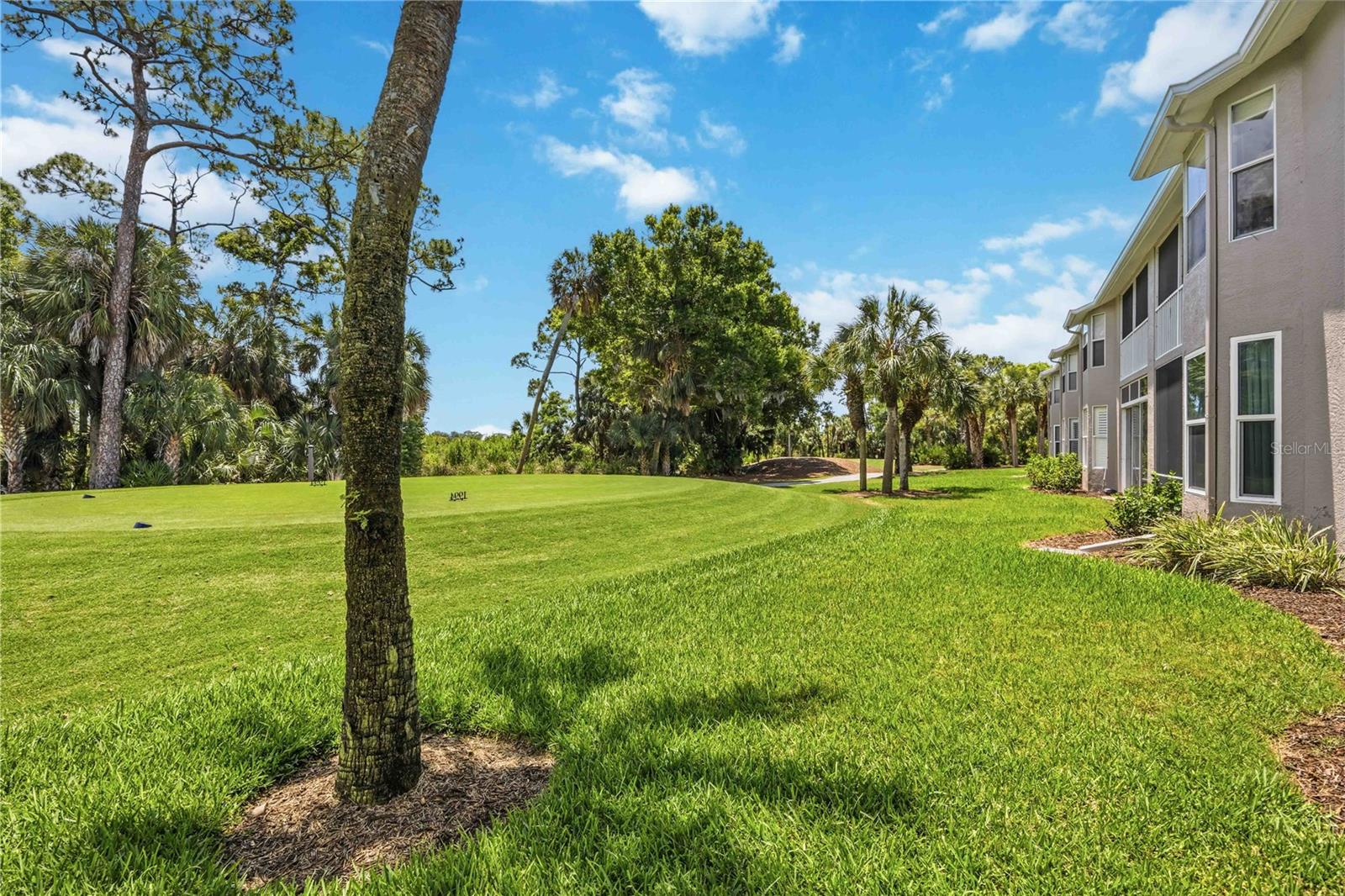 Image 48 of 68 For 8951 Veranda Way 623