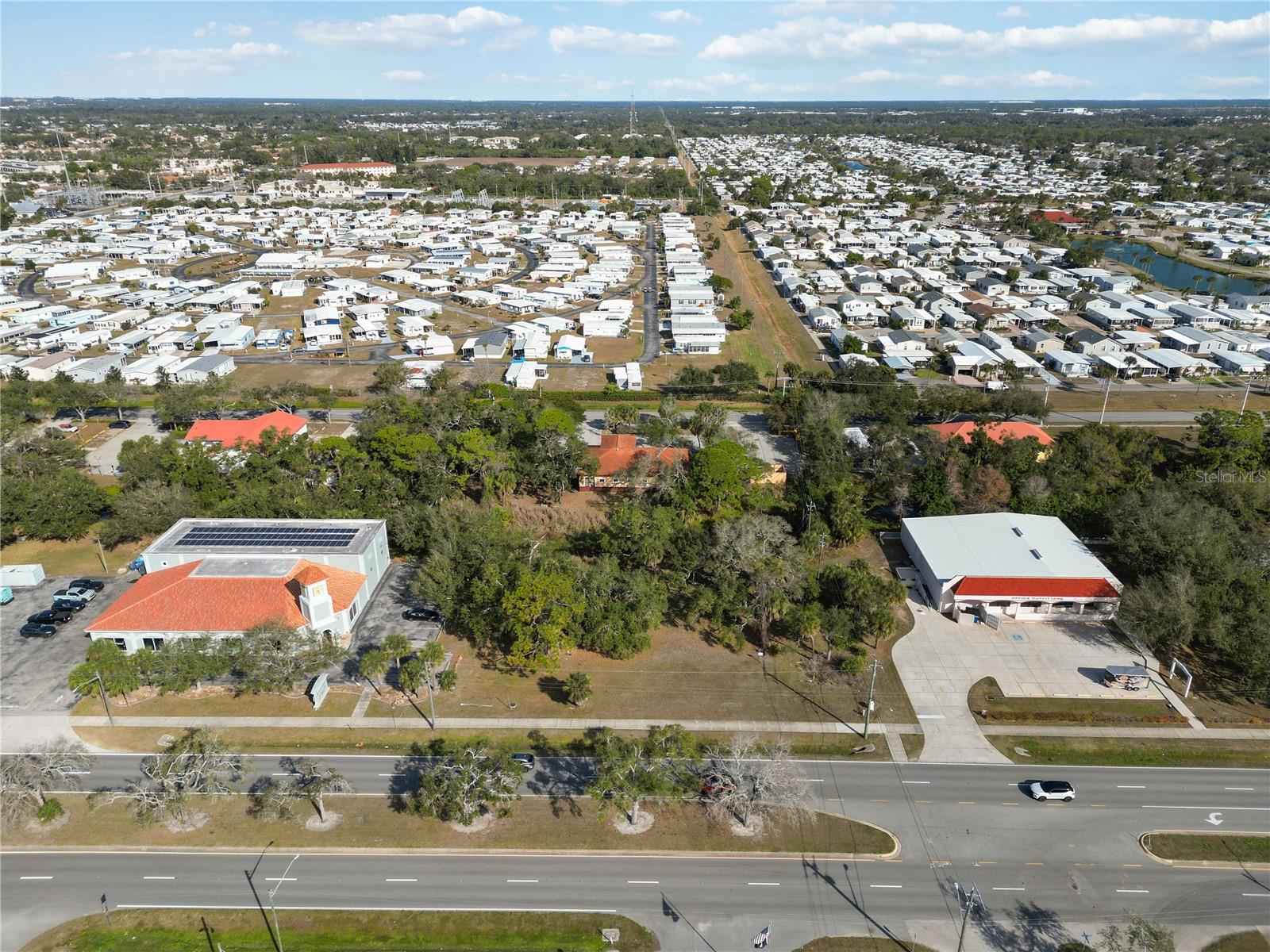 Image 13 of 19 For 841 Venice Avenue