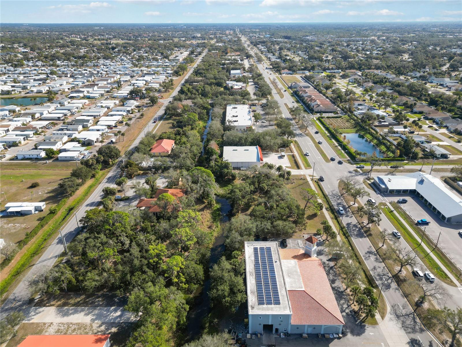 Image 18 of 19 For 841 Venice Avenue