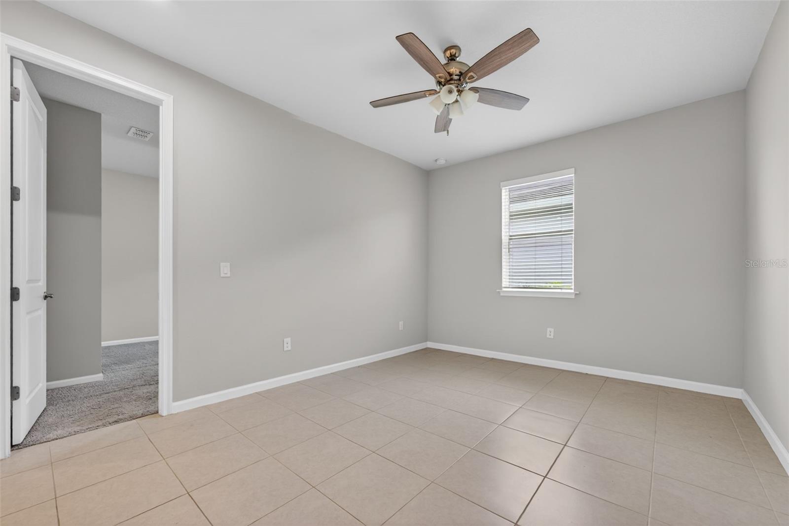 Image 31 of 60 For 20458 Bandera Place