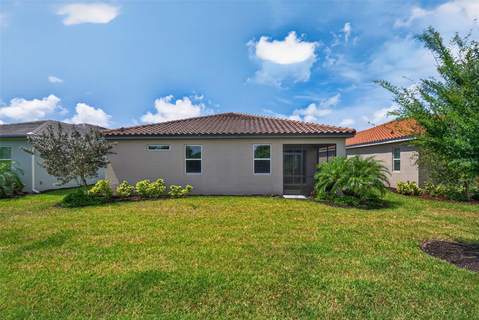 Image 38 of 60 For 20458 Bandera Place