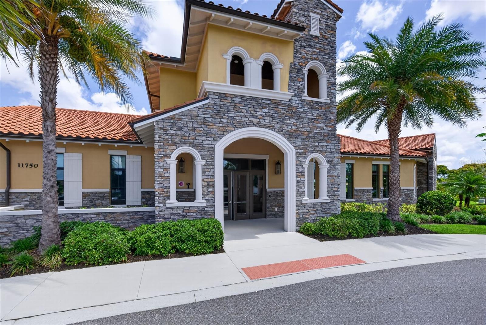 Image 45 of 60 For 20458 Bandera Place