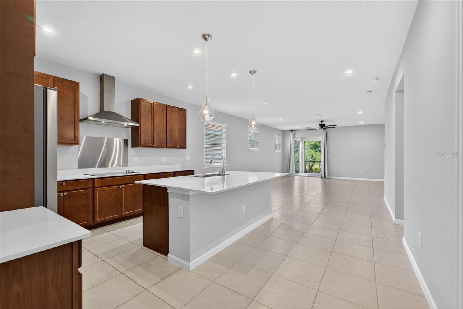 Image 7 of 60 For 20458 Bandera Place