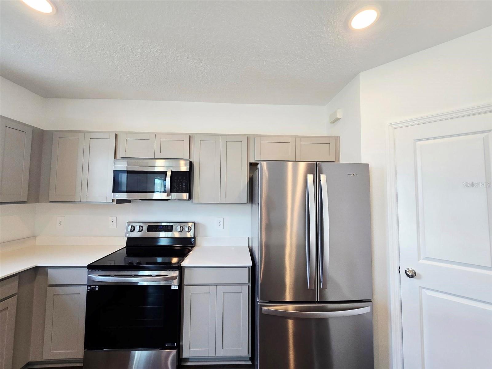 Image 4 of 25 For 13031 Bluff Oak Way