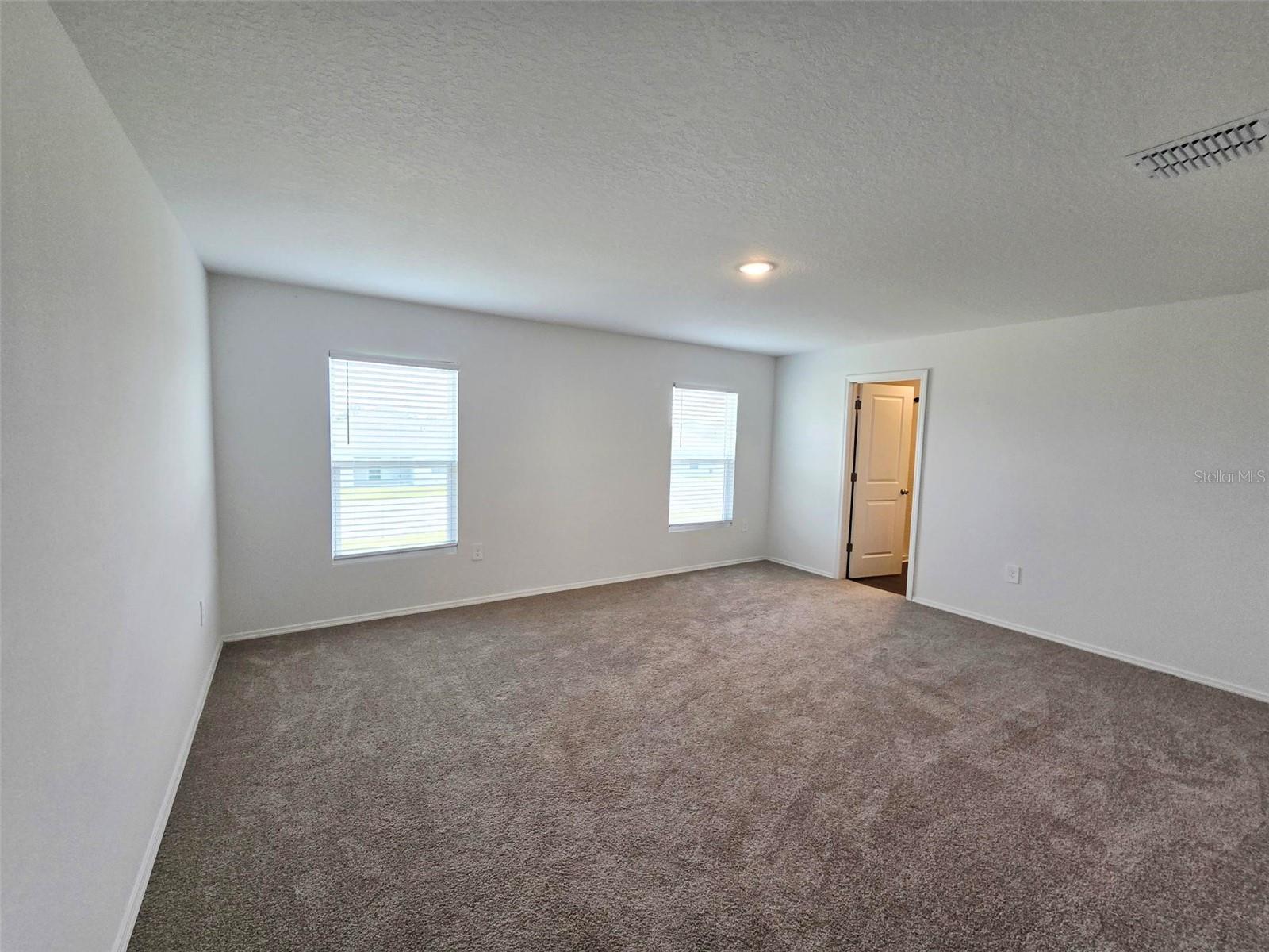 Image 8 of 25 For 13031 Bluff Oak Way