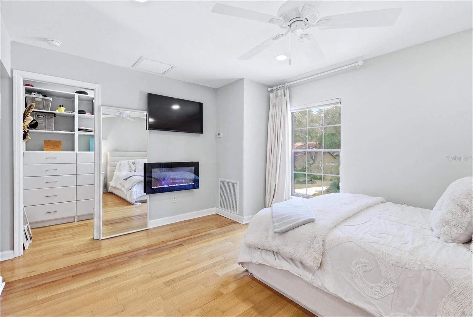 Image 32 of 48 For 4689 Pine Harrier Drive