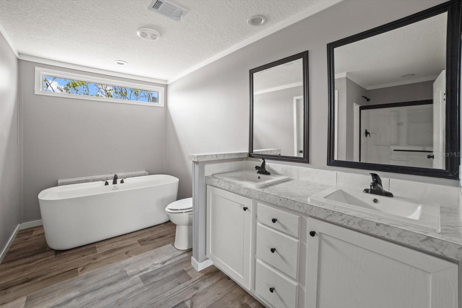 Image 11 of 36 For 20968 264th Street