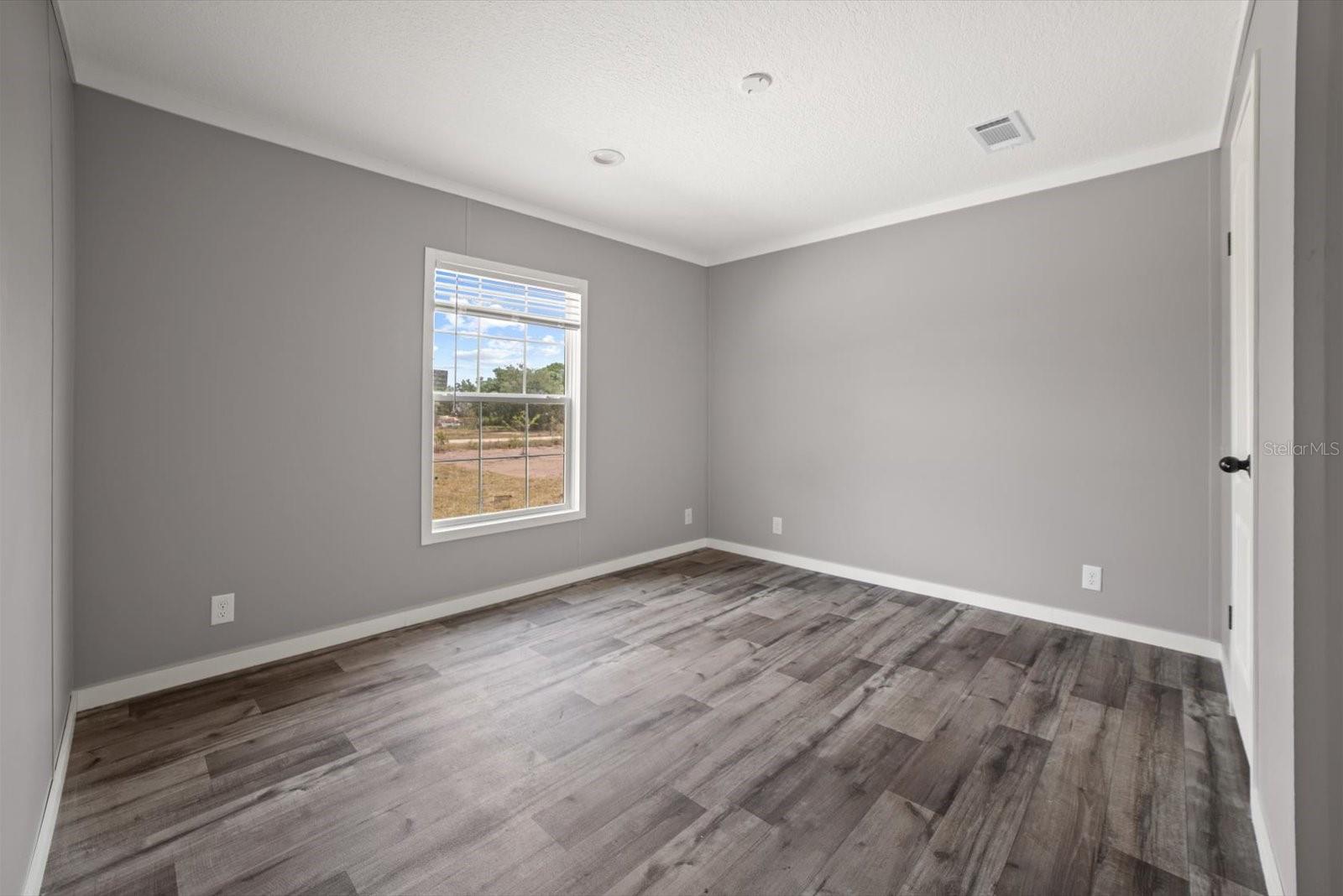 Image 18 of 36 For 20968 264th Street