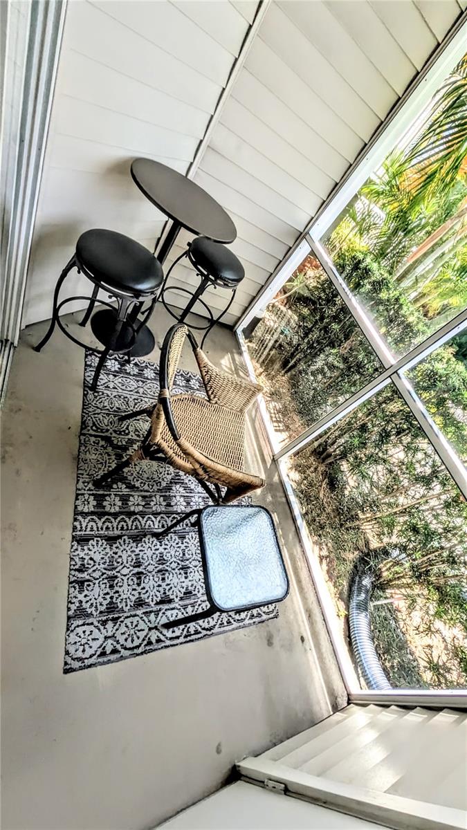 Image 15 of 37 For 850 Tamiami Trail 409