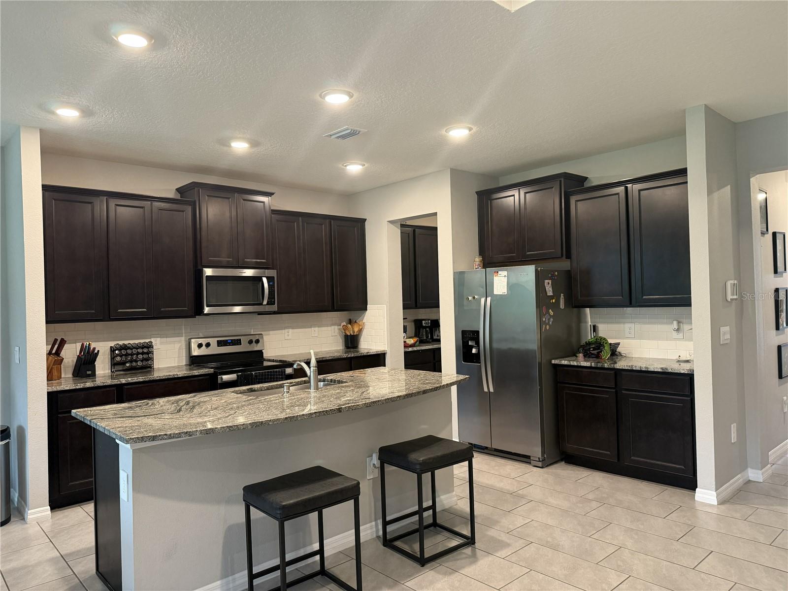 Image 9 of 32 For 17637 Cantarina Cove