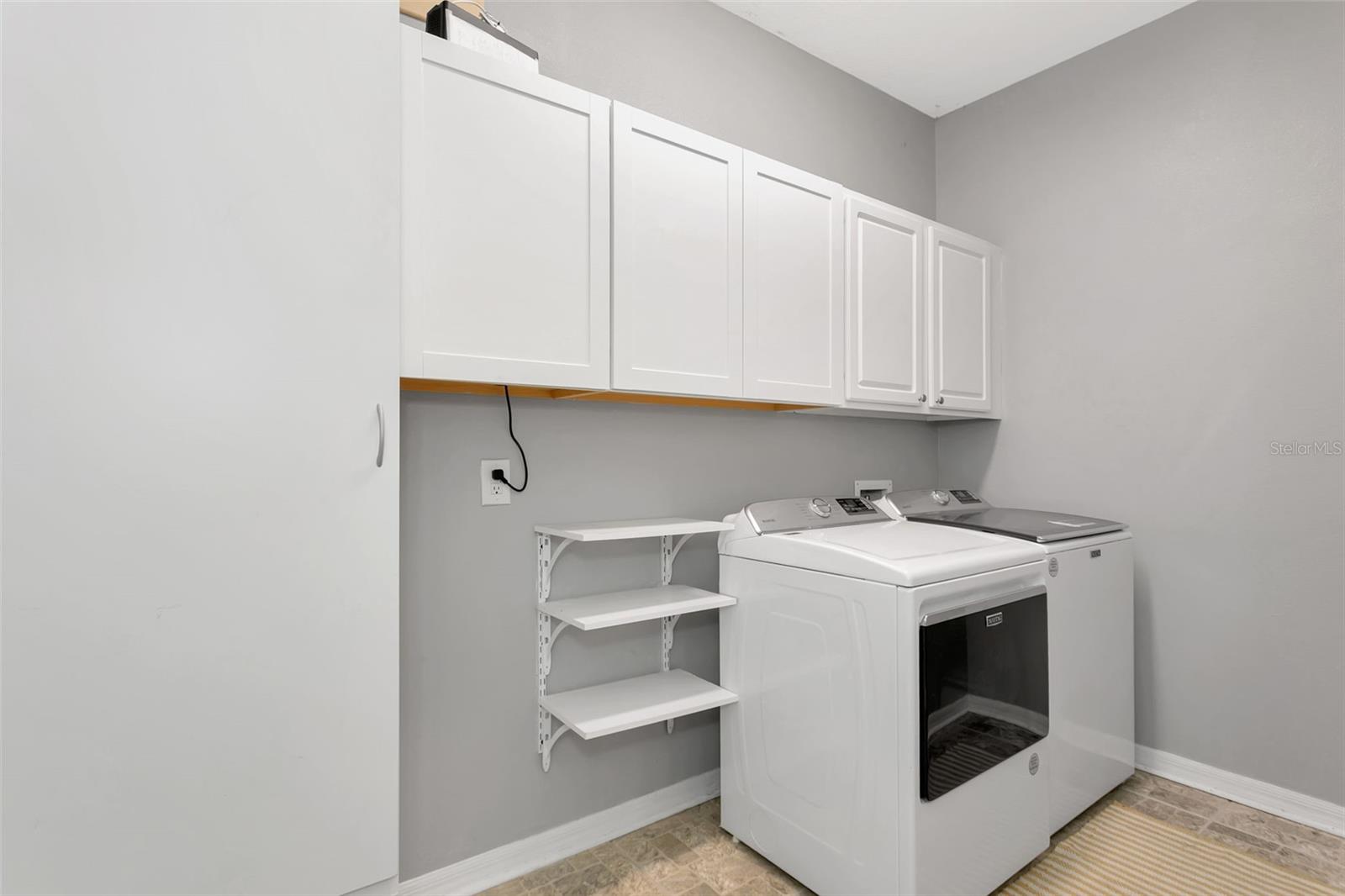 Image 10 of 56 For 3010 42nd Avenue E