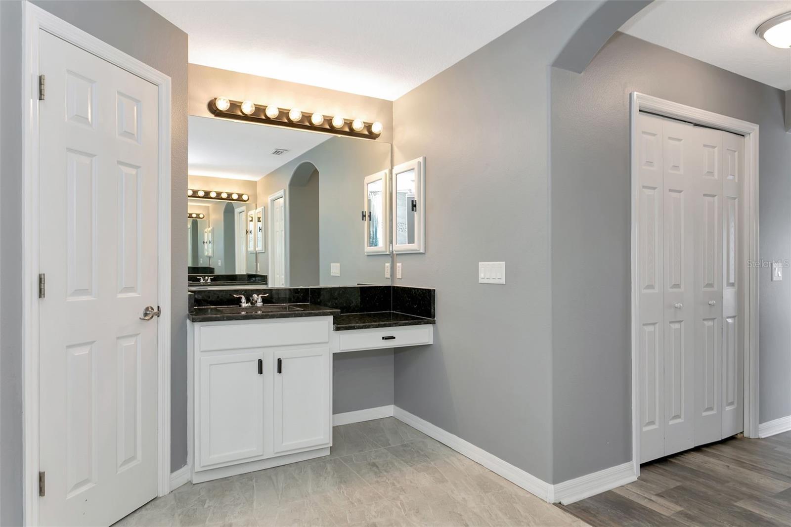 Image 34 of 56 For 3010 42nd Avenue E