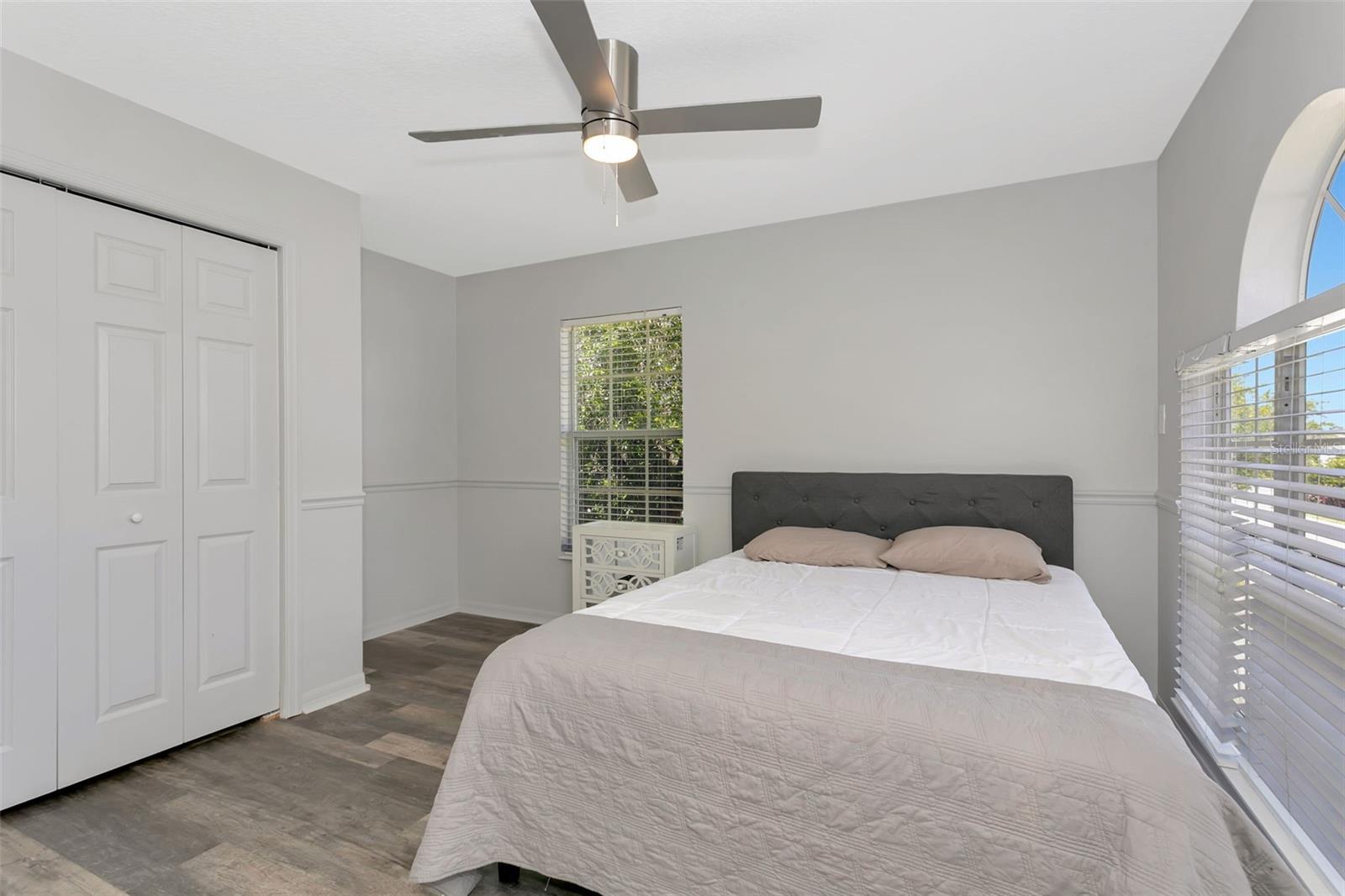 Image 43 of 56 For 3010 42nd Avenue E