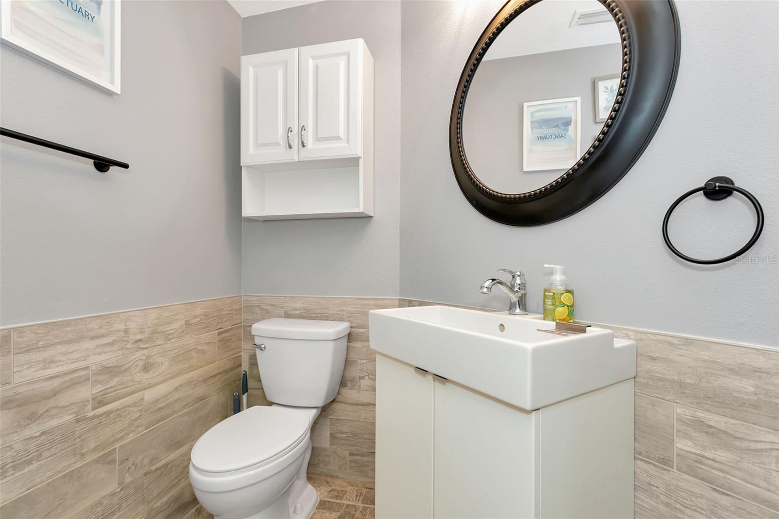 Image 9 of 56 For 3010 42nd Avenue E