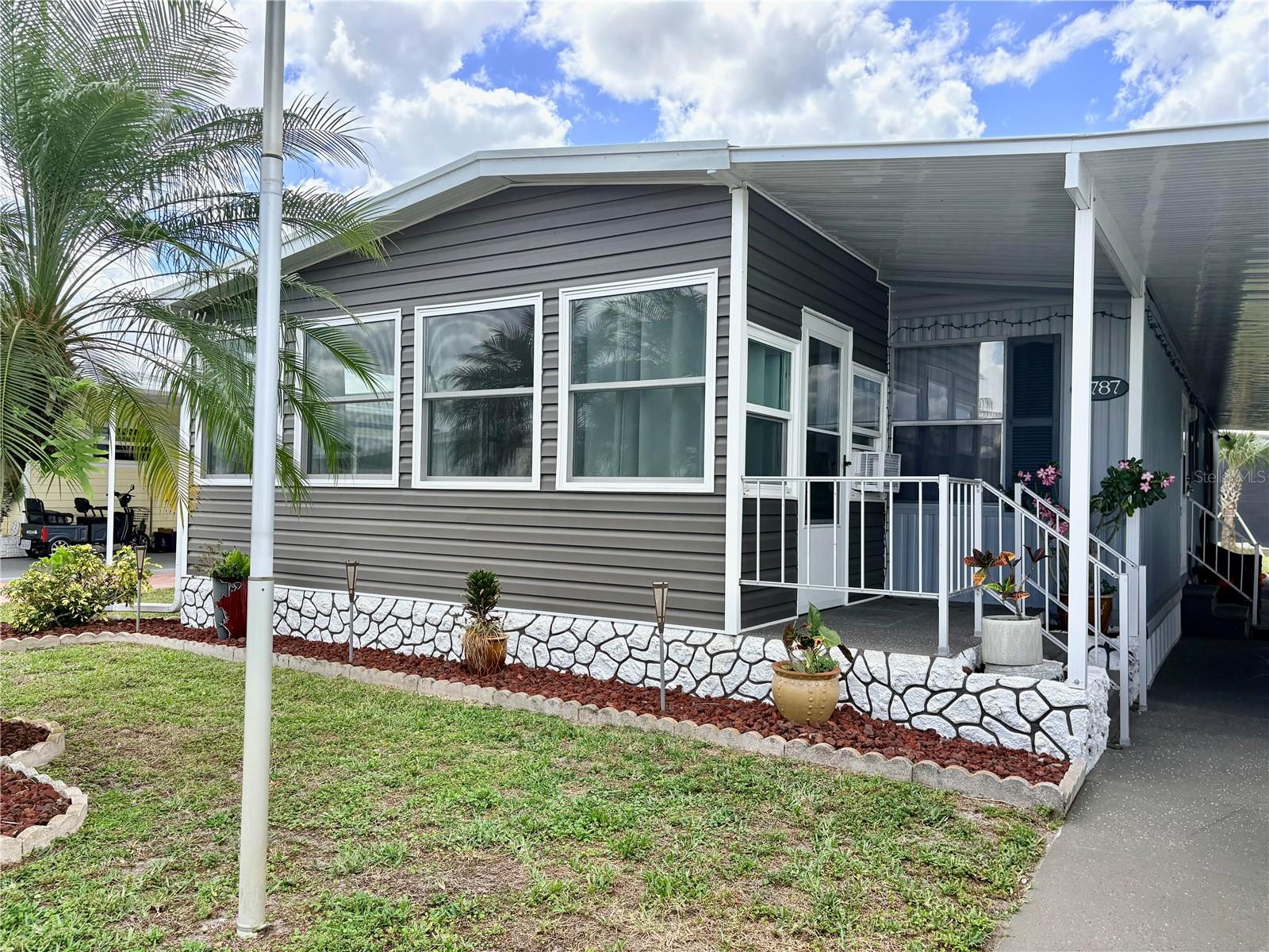 Details for 2787 Breezewood Drive, NORTH FORT MYERS, FL 33917