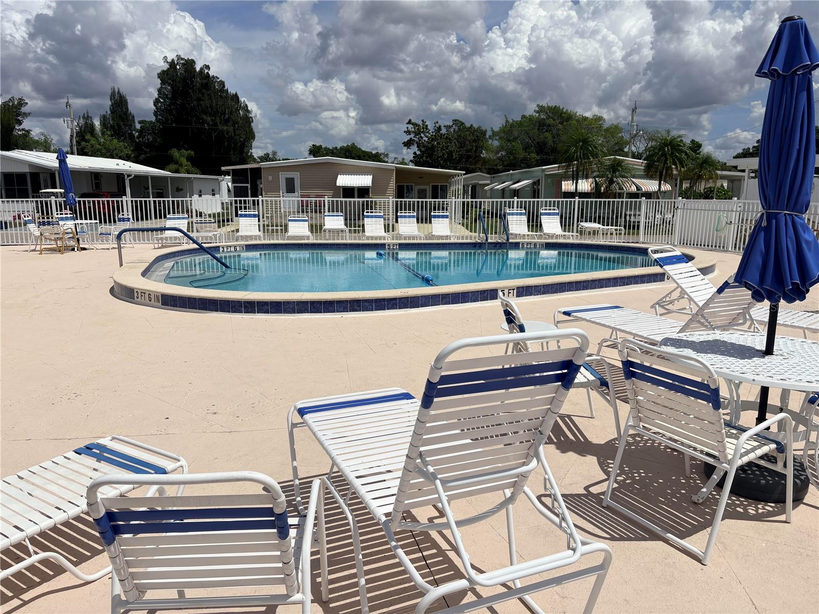 Image 33 of 35 For 2787 Breezewood Drive