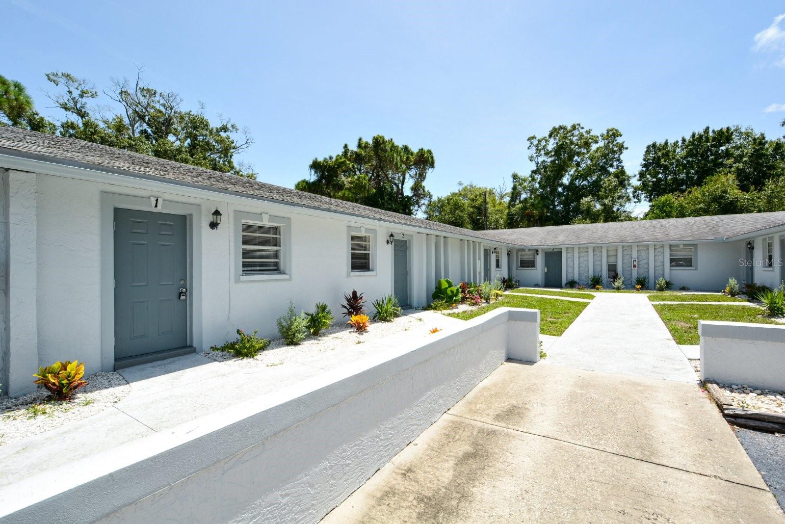 Details for 2519 9th Avenue W 7, BRADENTON, FL 34205