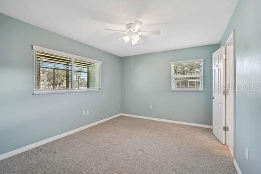 Image 14 of 34 For 602 Park Circle