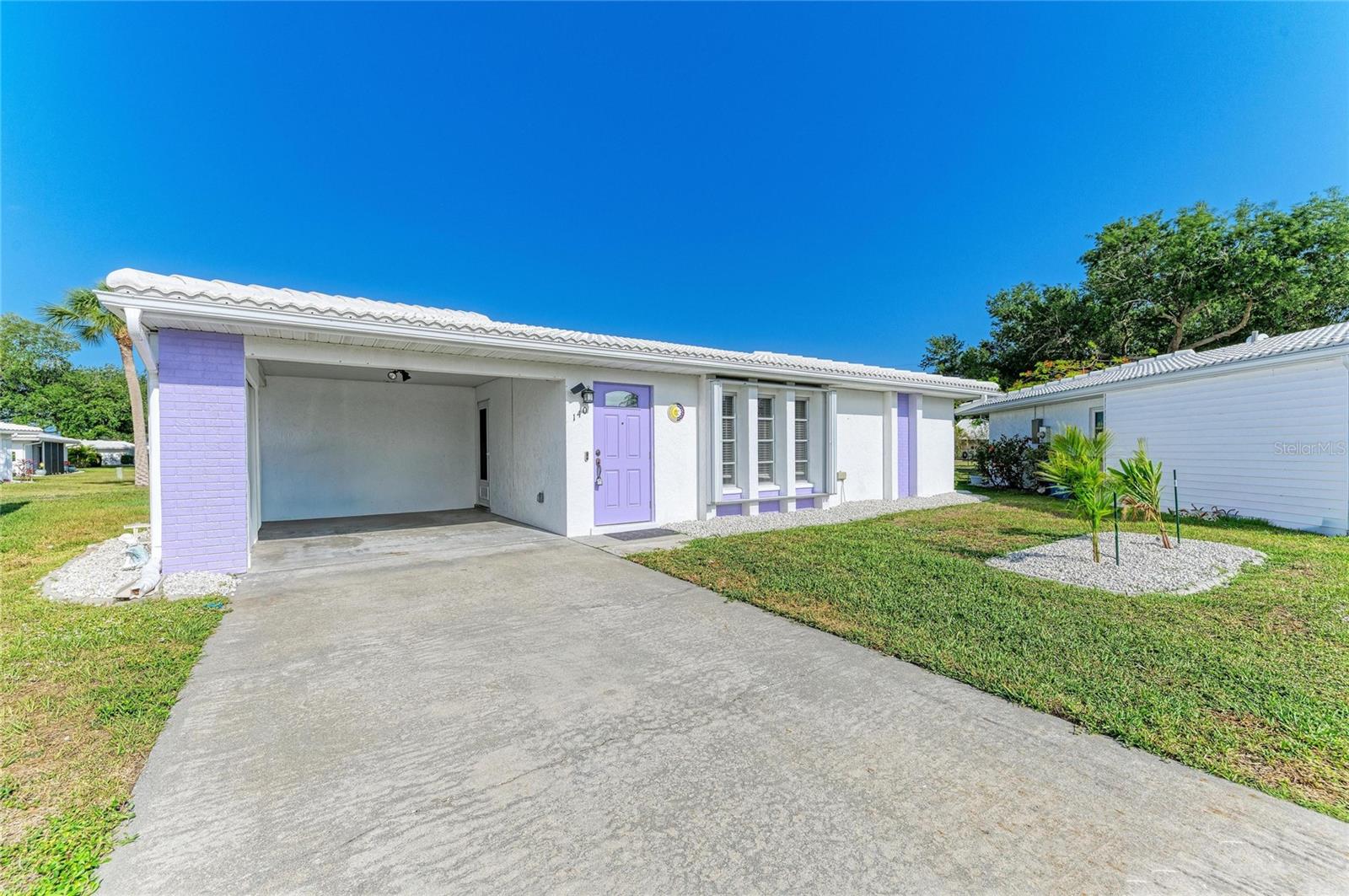 Details for 140 Circlewood Drive C1-4, VENICE, FL 34293