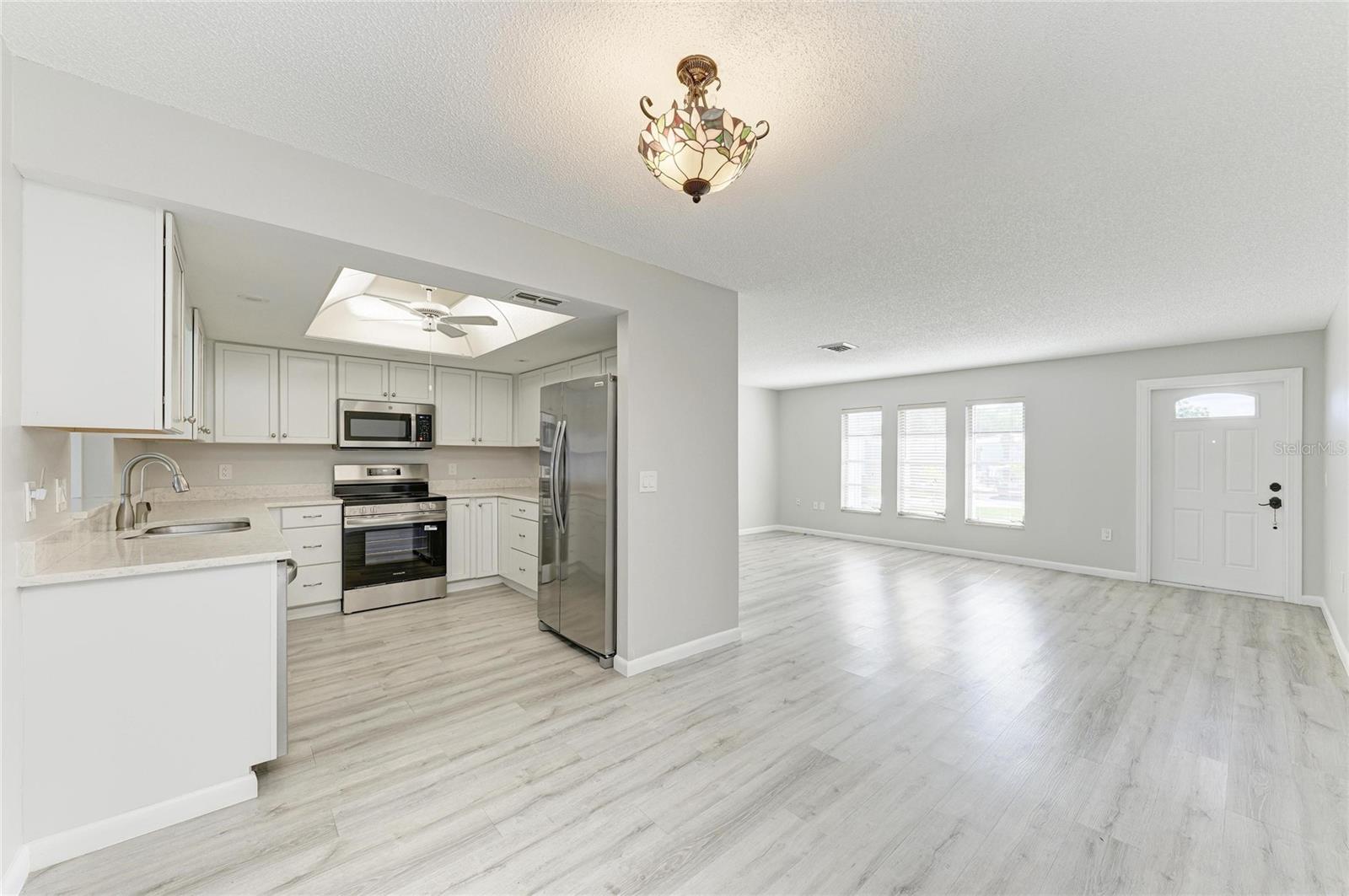 Image 11 of 36 For 140 Circlewood Drive C1-4