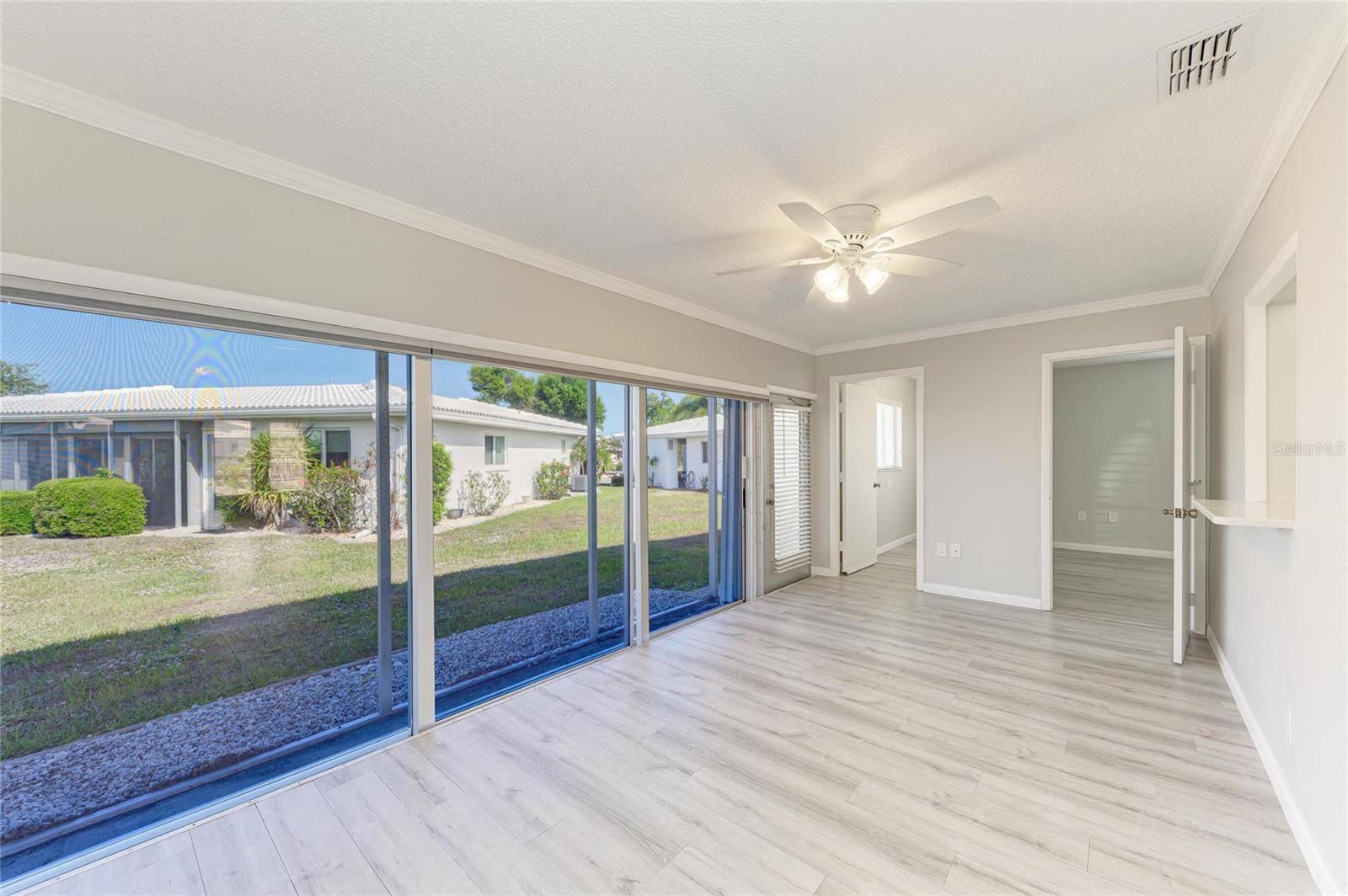 Image 12 of 36 For 140 Circlewood Drive C1-4