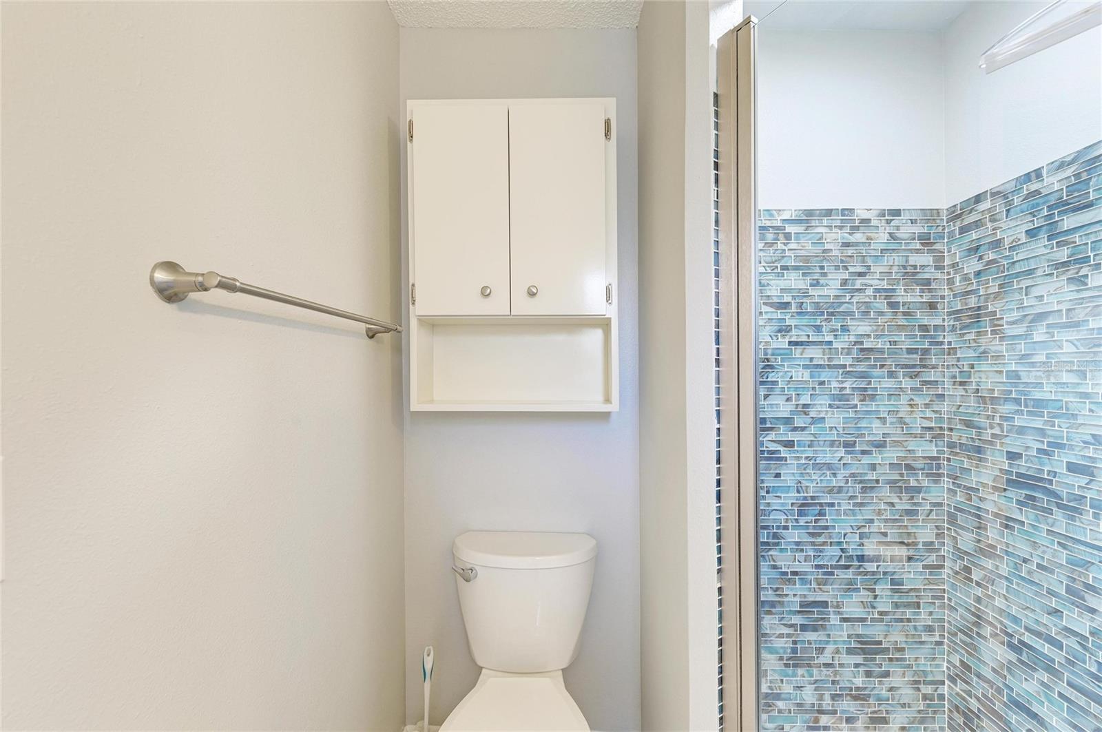 Image 19 of 36 For 140 Circlewood Drive C1-4