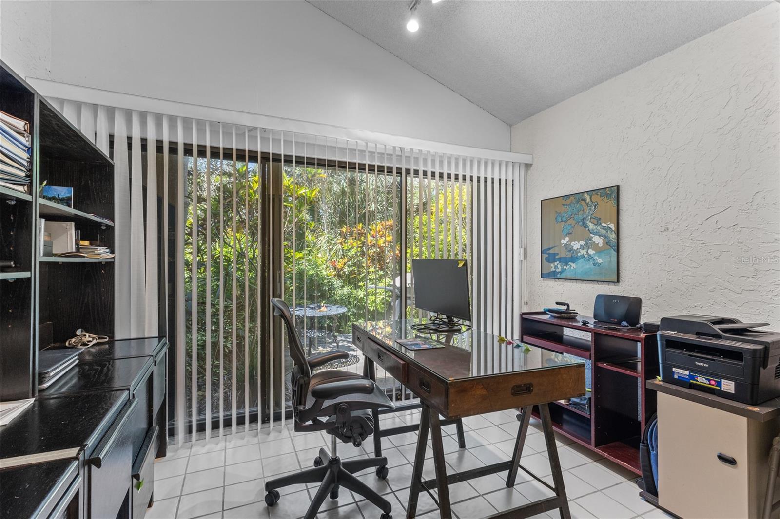 Image 23 of 41 For 1623 Pelican Cove Road 122