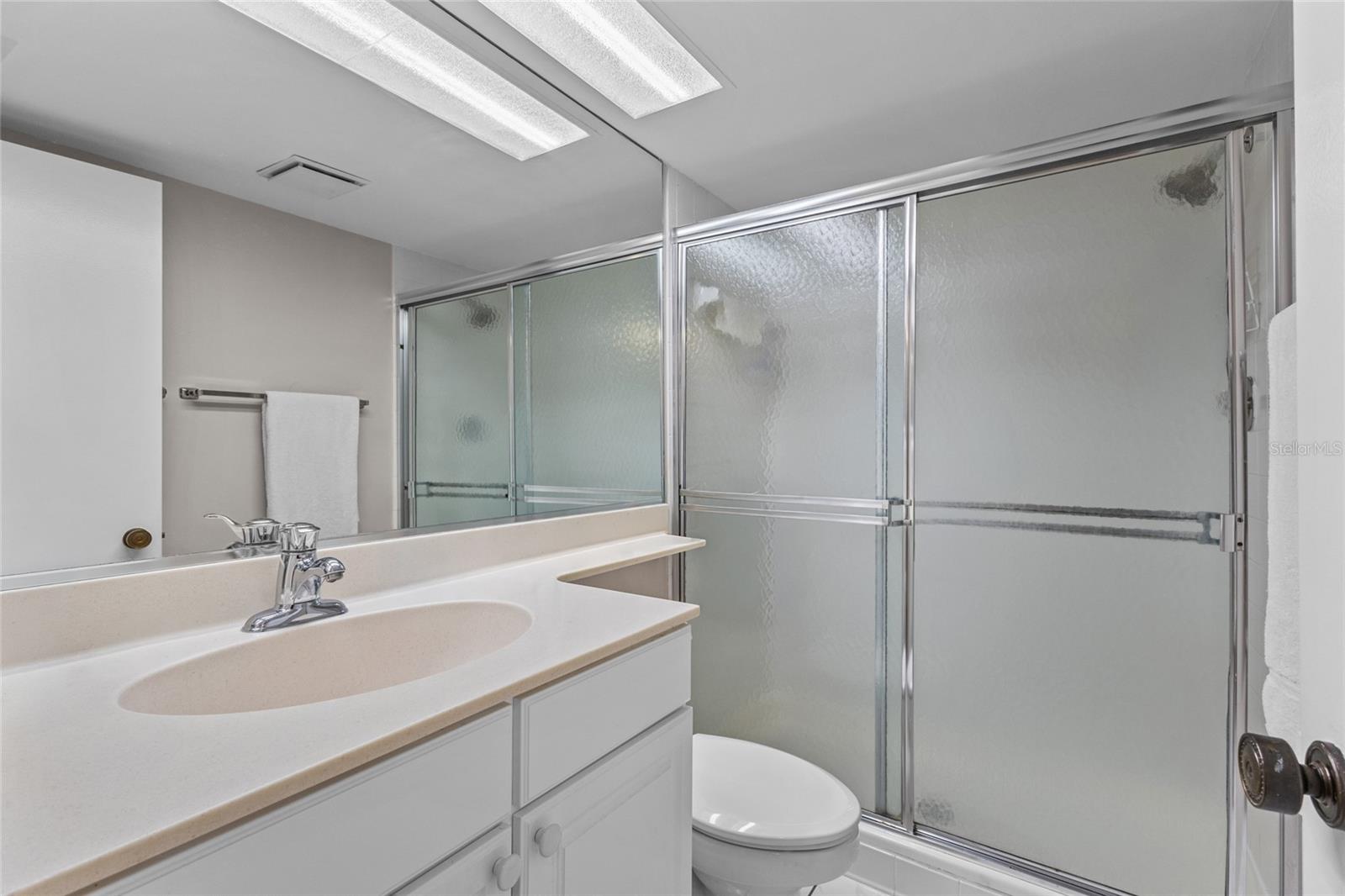 Image 24 of 41 For 1623 Pelican Cove Road 122