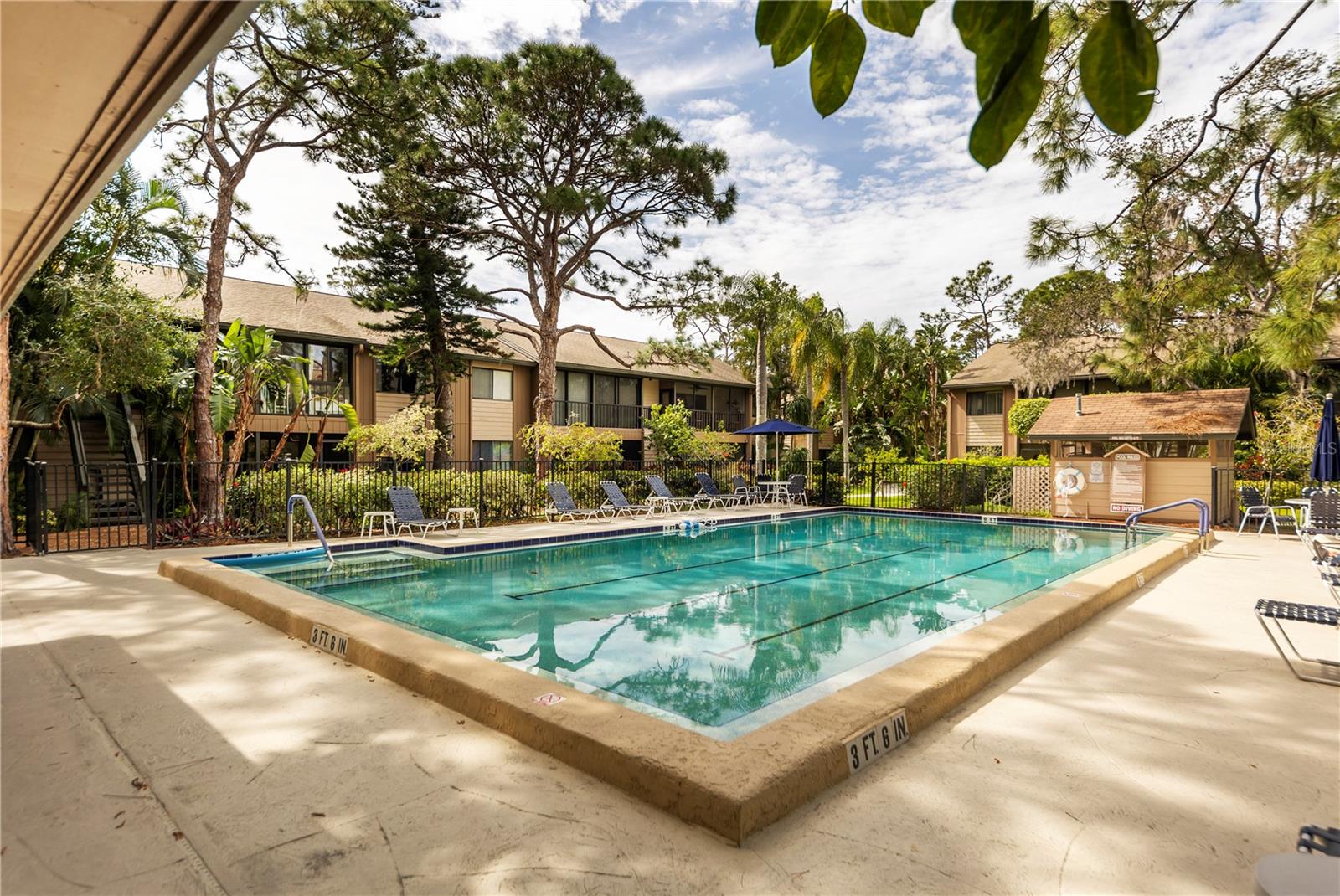Image 33 of 41 For 1623 Pelican Cove Road 122